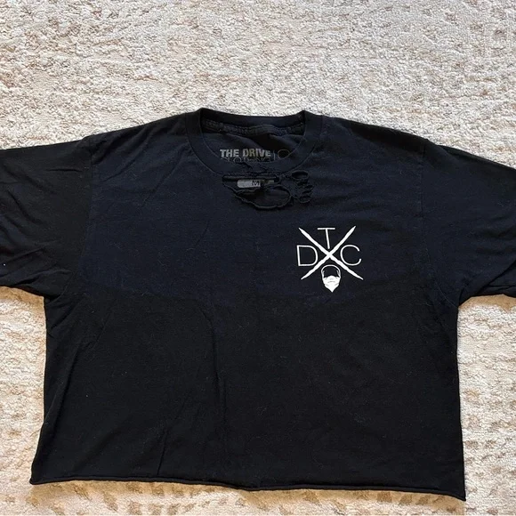 Outlaw Woman Black Oversized Crop Top - Picture 2 of 4